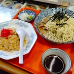 山忠 - 夏限定A「ざる中華と小ﾁｬｰﾊﾝｾｯﾄ」950円