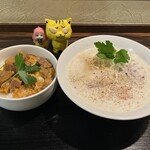 ラーメン まる五 - 鶏白湯ラーメン＋チャーシュー丼＝1,150円（税込）