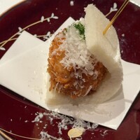 和食Lab. 新た - 自家製カニクリームコロッケ