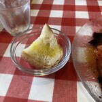 トラットリア・バンビーナ - バケット付き