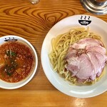 自家製麺 公園前 - 辛つけ麺、チャーシュー増し