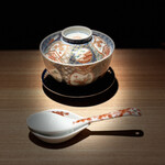 炭焼 おかげさん - 卵黄醤油漬け乗せ鳥そぼろ丼