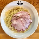 自家製麺 公園前 - 辛つけ麺、チャーシュー増し