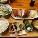 とんかつ処 とんぞう - 