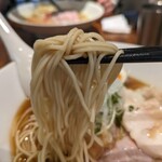 セキレイ - 低加水の細麺