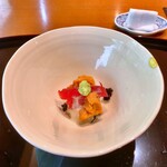 小松 弥助 - 山かけマグロとウニの寿司。