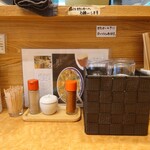 らぁめん 一福 - 卓上調味料。