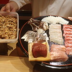 鮨 しみづ - この日のネタの全貌をプレゼンテーション