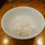 らぁめん 一福 - ひとくちサイズの"ミニライス"は"ごまみそずい"の一部。