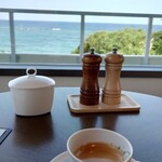 ザ・ラウンジ - 