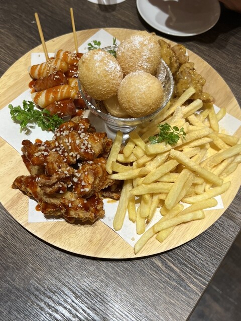 Korean Dining Ottokeduntegecchi