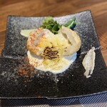 ハチマル蒲鉾 - 