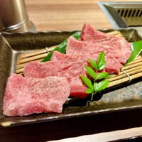 焼肉ダイニング MEGUMI 本店 - 