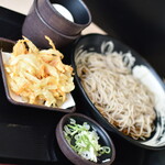 ゆで太郎 - 料理写真:朝そば（玉子）・冷ぶっかけ（４５０円）２０２４年６月