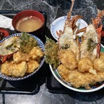 さかな屋食堂ウロコジュウ - 左が（小）！