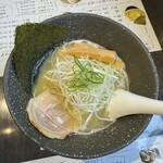ちょもらんま - コク鶏ラーメン