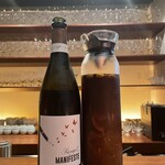 カモシヤ クスモト - 自家製コーラとワイン