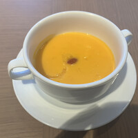 中国料理 「王朝」 ヒルトン名古屋 - つばめの巣入り上海蟹のスープ　オールドスタイル