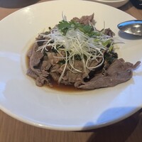 中国料理 「王朝」 ヒルトン名古屋 - 和牛経産ロースの湯引き　葱油醤油