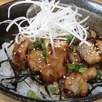 炭火焼鳥 おんどり - 豚バラ丼