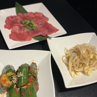 老舗精肉店直送 千種焼肉 飛騨牛の奴隷 千種店 - 