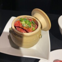 老舗精肉店直送 千種焼肉 飛騨牛の奴隷 千種店 - 