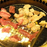 焼肉寿々苑 - ちょっと乗せ過ぎました（乗せ過ぎ注意）