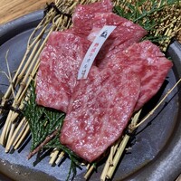 炭火焼肉 牛仁 一番町本店 - 