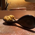 鮨 江藤 - 紫ウニです。幸せのスプーンです。