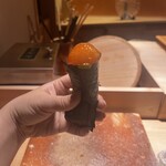 鮨 江藤 - トロたく巻きに卵黄味噌漬け最高！