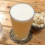 Hathor - シャーリー