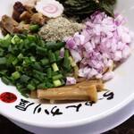 自家製麺 ら～めん かり屋 - 