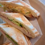 コーヒーショップシモン - ホットサンド(ハムと野菜&タマゴ)