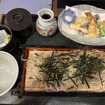 やぶ久 - 料理写真:天ざる　　手打ちそば　　1650円