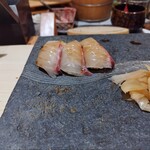 銀座のみこ寿司 - シマアジ