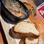 Oyster Dining Selfish - 