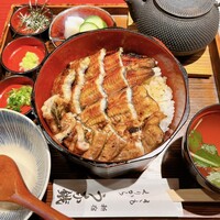 新宿うな鐵 はなれ - 