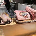 銀座 大石 - 牛、豚、子羊と肉３種。圧巻です。