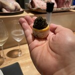 銀座 大石 - グジェールは手渡しで