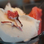 ジェラテリア ジェリーム - サクラ×2、ストロベリー