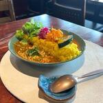 plAin - あいがけカレー
◎パンチの効いたバターチキンカレー
◎鰤と梅干しの出汁カレー