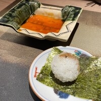 厳選焼鳥 一石三鳥 本店 - 炭薫る一口焼きおにぎり