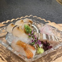 日本焼肉はせ川 別亭 銀座店 - お造りも超一流