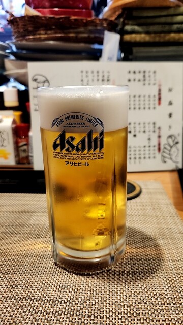 明朗会計です、、、どころか、、、サービスしてもらっちゃった、、、ビールはとっても美味しいです : 居酒屋ふるさとの写真