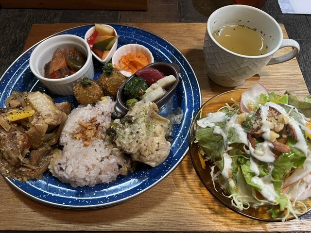 NOBODA store - 野洲/カフェ | 食べログ