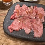 万両 - ⚫︎ねぎ塩タン焼き 1,200円(税別)