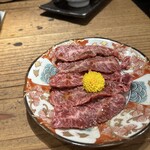 万両 - ⚫︎上ハラミ 1,580円(税別)