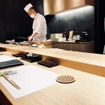 赤坂 鮨 天ぷら 祇園いわい - 先日誕生日を迎えられた板前さん