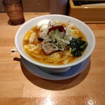 麺家 たけ田 - 牛骨スタミナらぁ麺