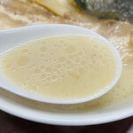 とんちゃんラーメン - スープはありがちのスタンダードっ　byまみこまみこ